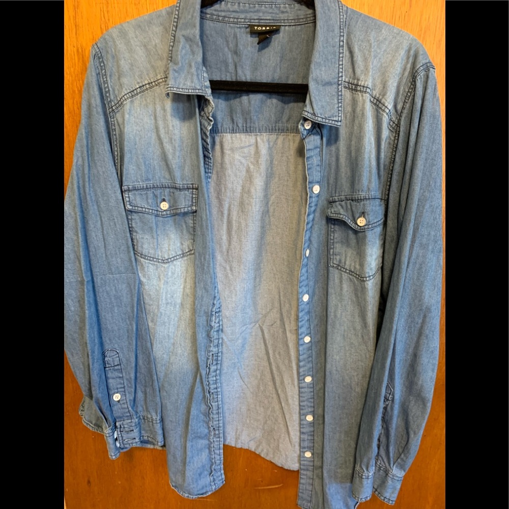 Torrid 2X Denim button up shirt